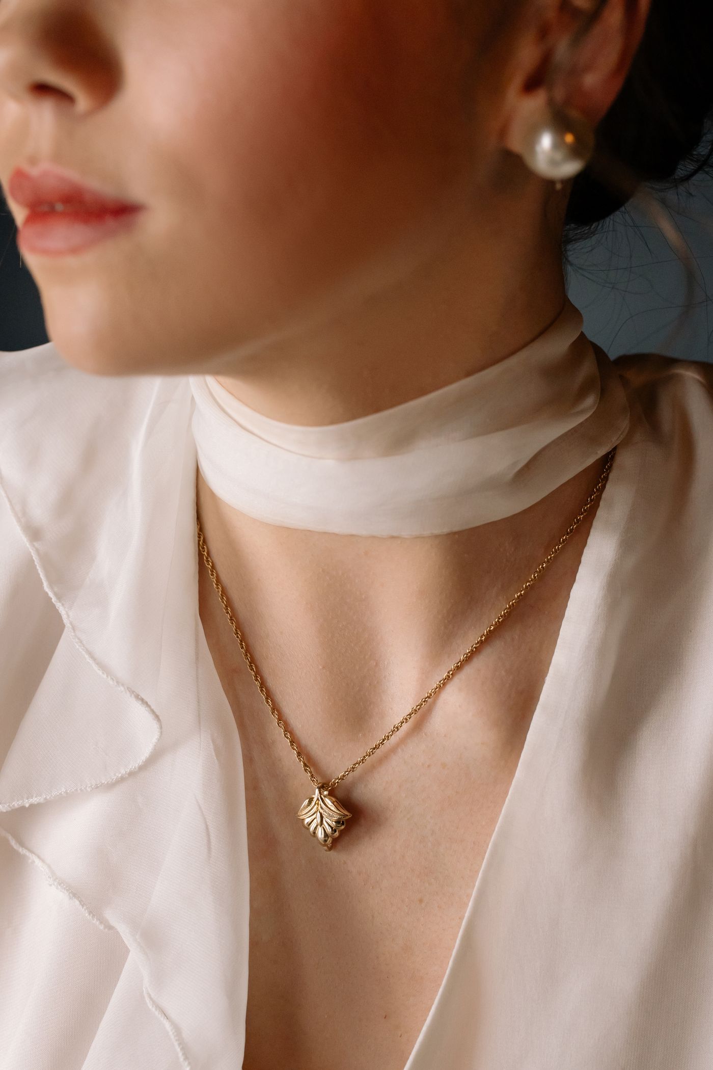 Minimal Pendant Necklace