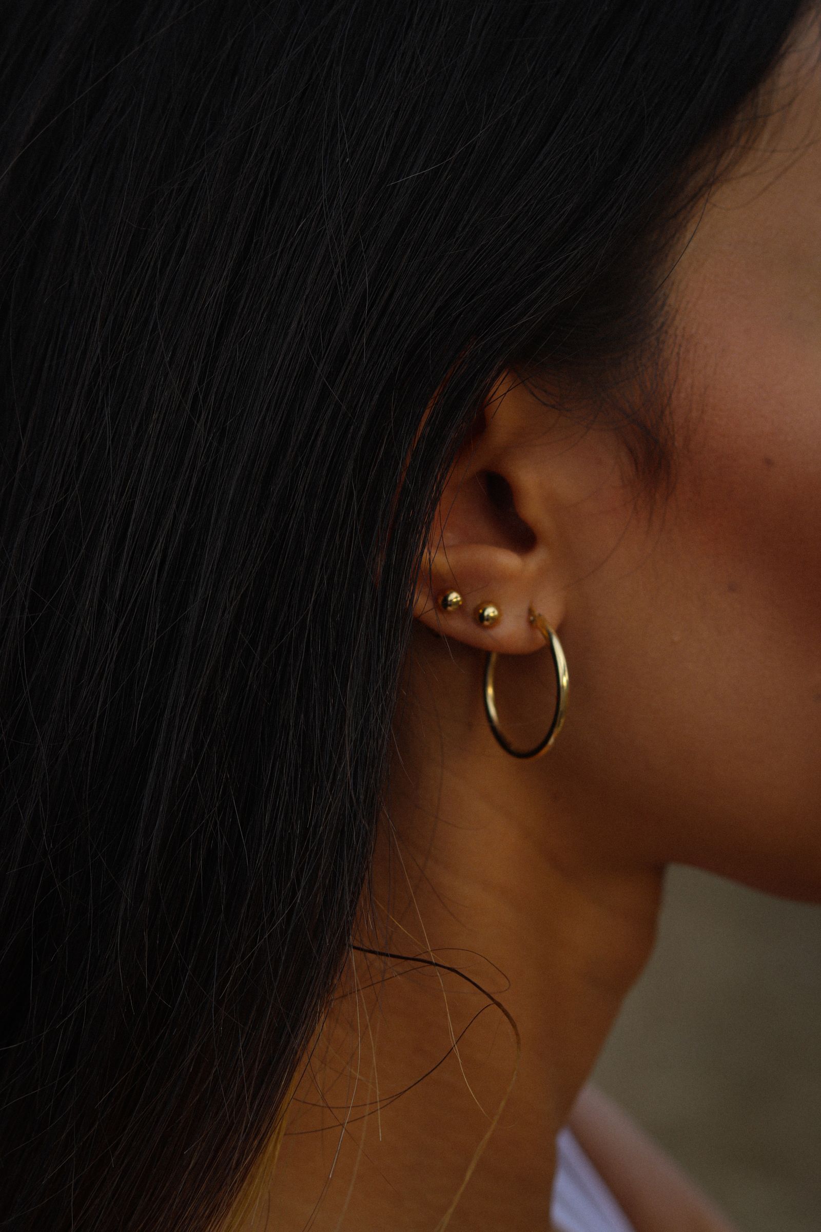 Meera Gold Hoop Earrings